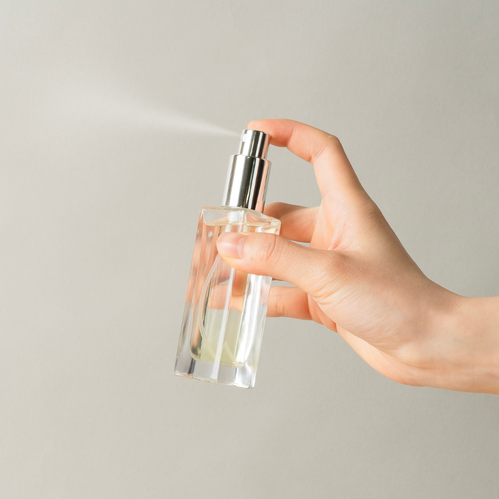 香水瓶 レッド・オレンジ 精巧な作り 職人手作り ハンドメイド サイズ